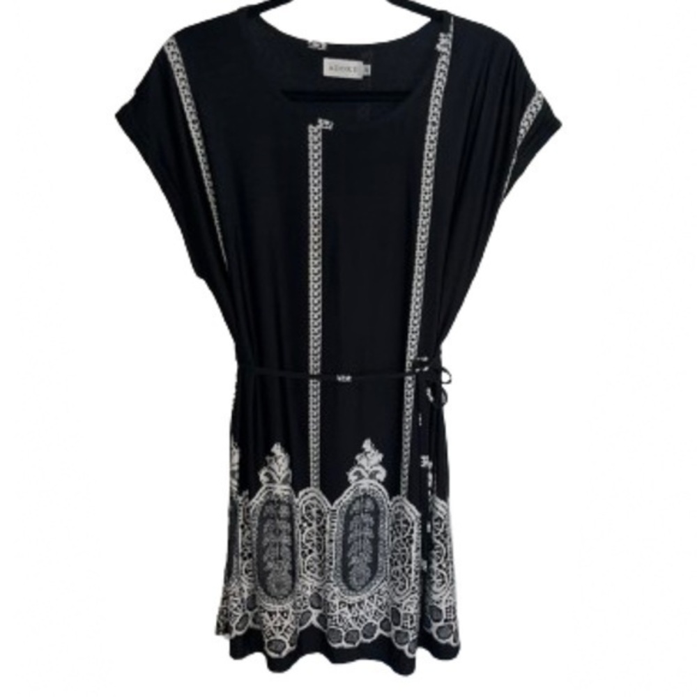 Adore Anthropologie black and white dress size XL